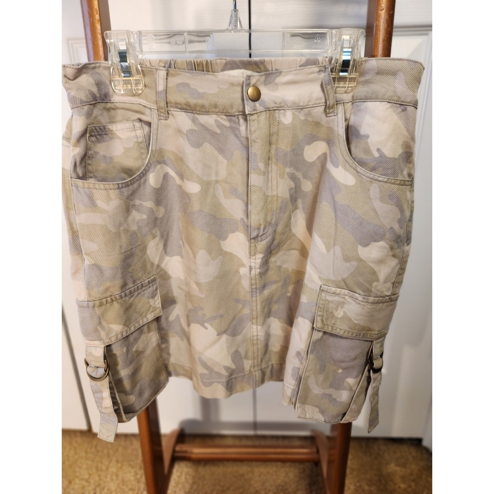 Vintage Havana Desert‎ Camo Mini Skirt With Cargo Pockets Size Medium